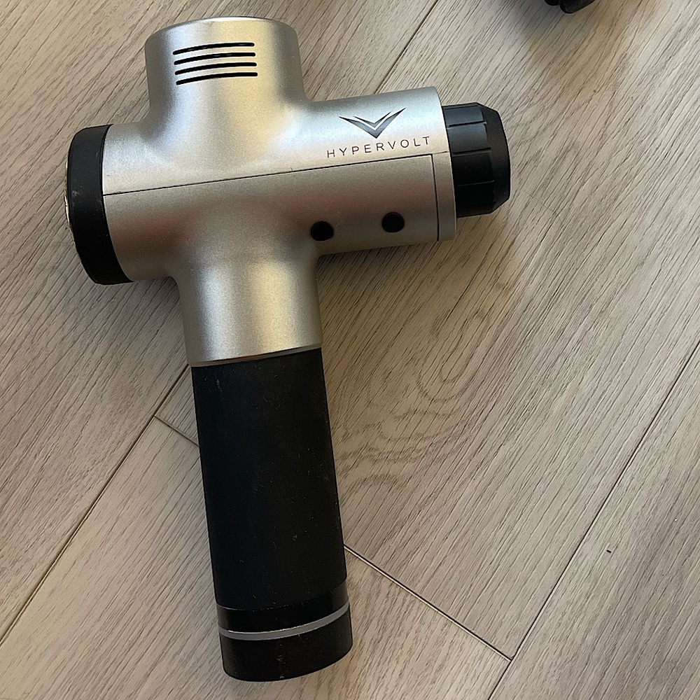 Hyerpice Hypervolt with Charger & Attachments